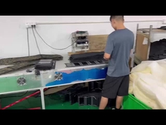 حقيبة يدية قابلة للطي بشحن شمسي مع منافذ USB مقاس 3570 * 550 * 28 مم