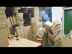 حقيبة قابلة للطي من الطاقة الشمسية 28W مقاومة للماء للدراجات البحرية تسلق الجبال