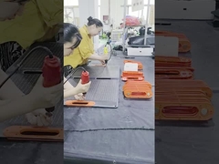 كفاءة شاحن الطاقة الشمسية القابلة للطي تصل إلى 23.5 ٪ حجم المكشوفة المخصص 1670 * 500 * 5MM